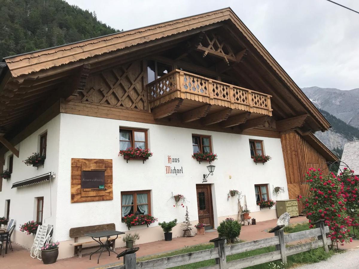 Landhaus Manuela & Haus Michael Leutasch Bagian luar foto
