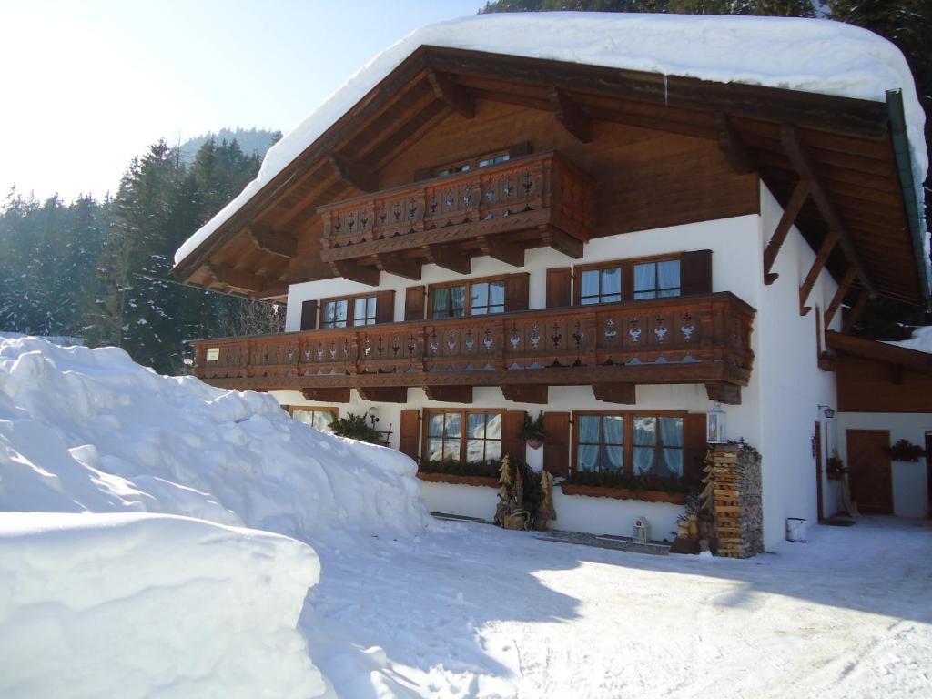 Landhaus Manuela & Haus Michael Leutasch Bagian luar foto