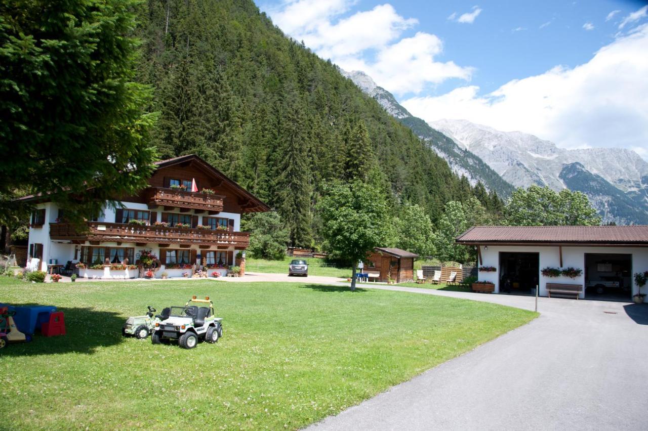 Landhaus Manuela & Haus Michael Leutasch Bagian luar foto